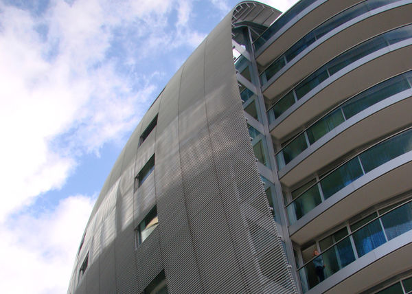 Residential building Albion Riverside, London